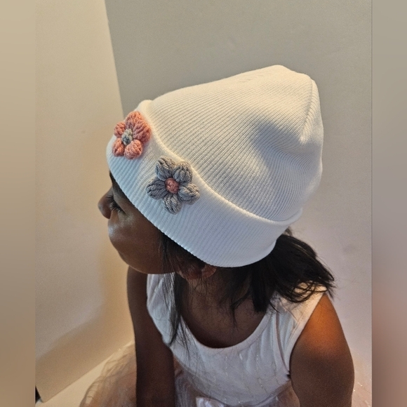 Hand Crafted Upcycled white beanie  hand Crochet pink gray flowers winter hat 8" - Picture 9 of 17
